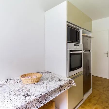 Luxury Living In Saint Germain Apartman