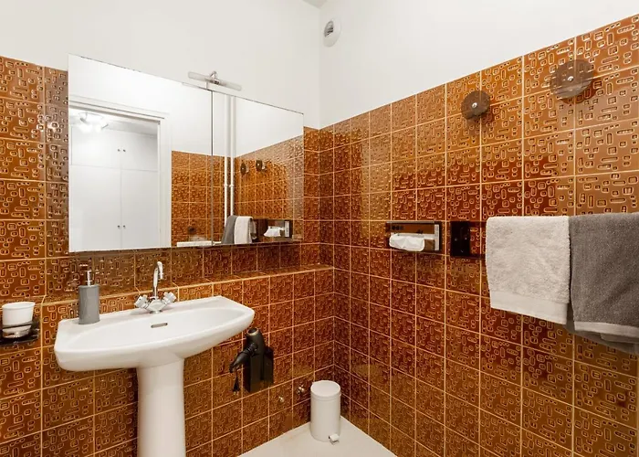 Luxury Living In Saint Germain Apartament