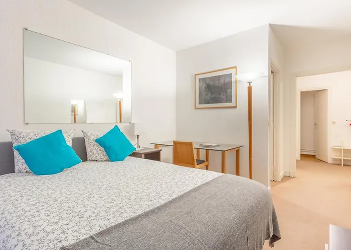 Luxury Living In Saint Germain